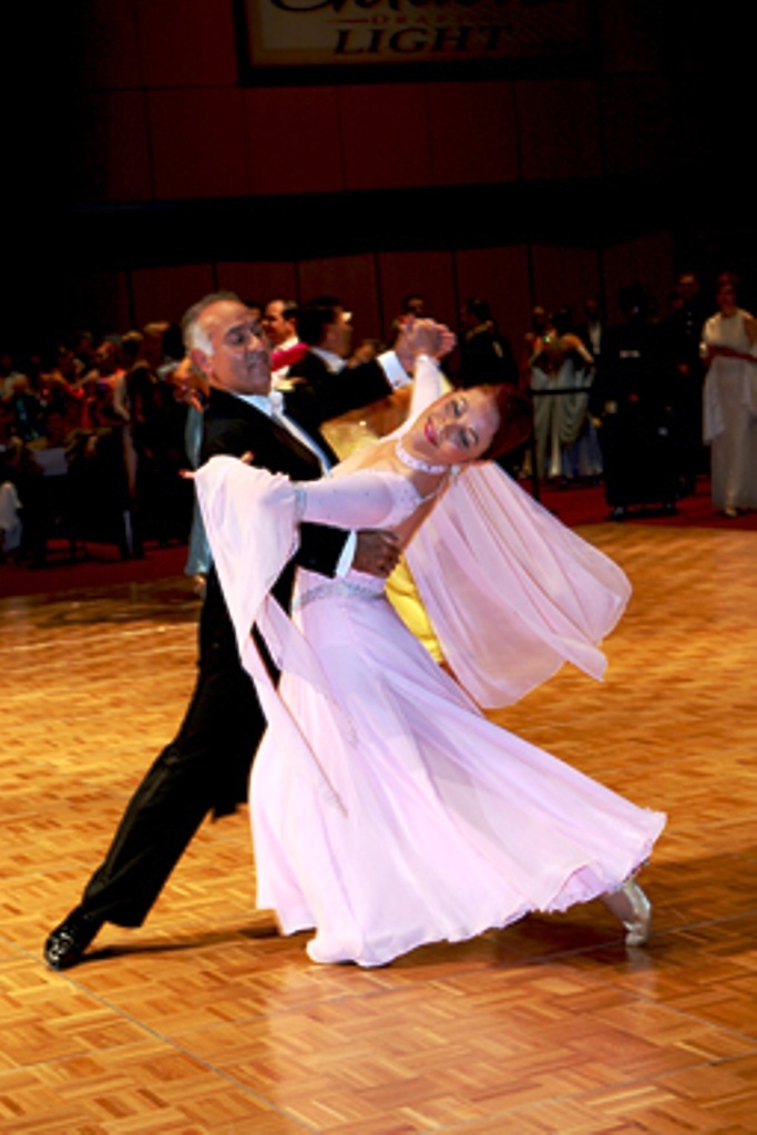 Paul and Louise Giuliano - 2004 US Senior Latin and Ten Dance Champions