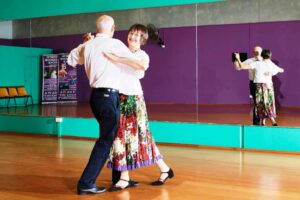 Schenendehowa Senior Center Ballroom & Latin lessons