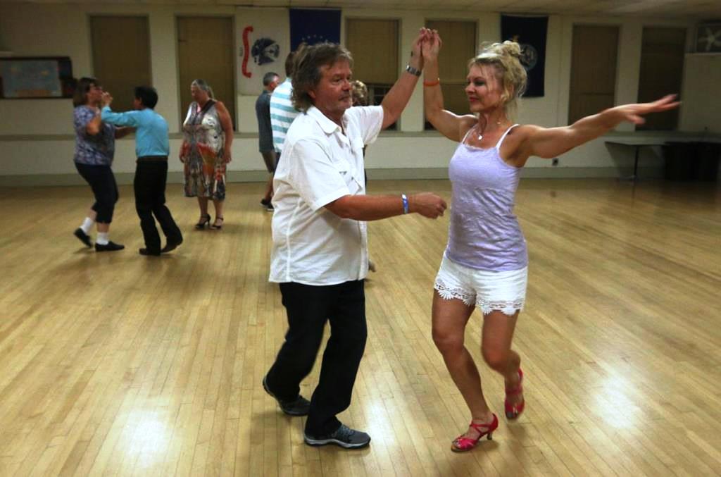 The Benefits of Ballroom Dancing for Seniors in the United States