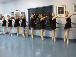 Le Dance Academie Salix Dance company