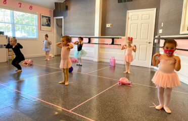 Roseland Dance, Stony Brook