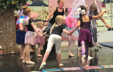 Beautiful Feet Academy-Dance