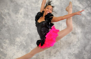 Stars in Motion Performing Arts Academy