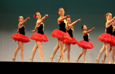 The Hamilton Wenham School of Dance