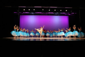 A Leg Up Ballet Academy Strongsville Dance school