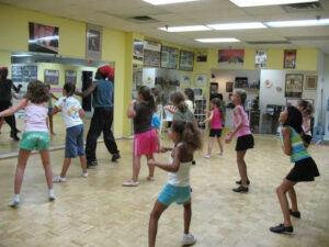 Sande Mule' Dance Academy Newtown Dance school